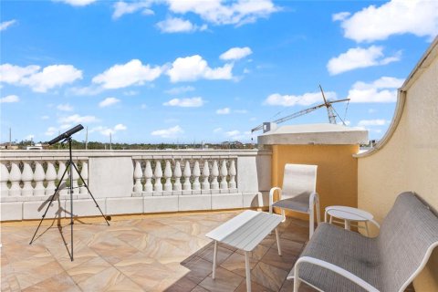 Touwnhouse à louer à Sarasota, Floride: 2 chambres, 161.09 m2 № 2098914 - photo 23