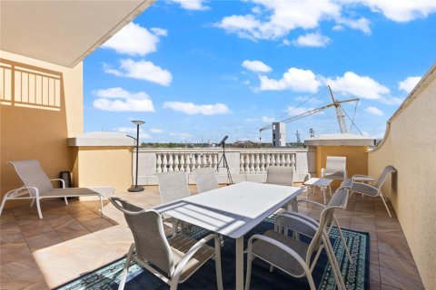 Touwnhouse à louer à Sarasota, Floride: 2 chambres, 161.09 m2 № 2098914 - photo 24