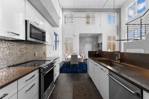 Touwnhouse à louer à Sarasota, Floride: 2 chambres, 161.09 m2 № 2098914 - photo 27