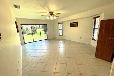 House in Punta Gorda, Florida 3 bedrooms, 196.21 sq.m. № 1837821 - photo 28