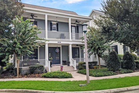 House in Celebration, Florida 4 bedrooms, 240.34 sq.m. № 2294478