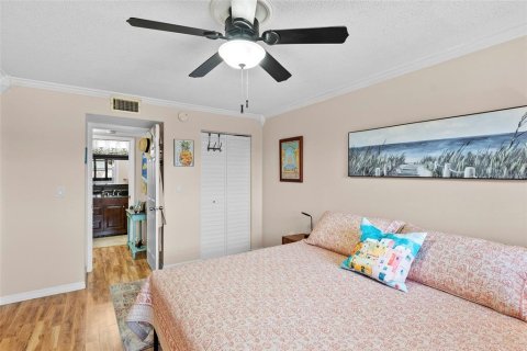 Condominio en venta en Saint Petersburg, Florida, 1 dormitorio, 56.67 m2 № 2104205 - foto 18