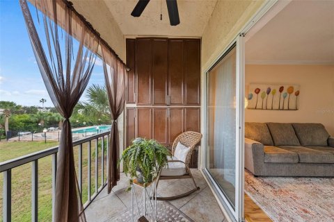 Condominio en venta en Saint Petersburg, Florida, 1 dormitorio, 56.67 m2 № 2104205 - foto 20