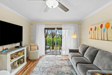 Condominio en venta en Saint Petersburg, Florida, 1 dormitorio, 56.67 m2 № 2104205 - foto 9
