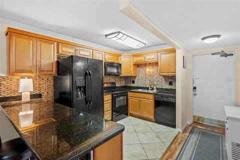 Condominio en venta en Saint Petersburg, Florida, 1 dormitorio, 56.67 m2 № 2104205 - foto 6