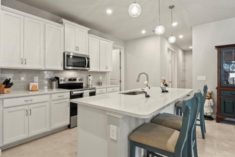 House in Sun City Center, Florida 3 bedrooms, 161.28 sq.m. № 2202134 - photo 6