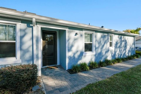 House in Sun City Center, Florida 3 bedrooms, 161.28 sq.m. № 2202134 - photo 28