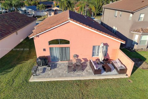 Купить виллу или дом в Лейк-Уорт, Флорида 3 спальни, 171.78м2, № 1996877 - фото 30