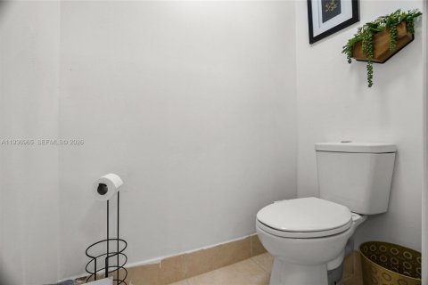 Купить виллу или дом в Лейк-Уорт, Флорида 3 спальни, 171.78м2, № 1996877 - фото 18