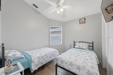 House in Orlando, Florida 3 bedrooms, 93.74 sq.m. № 2207330 - photo 19