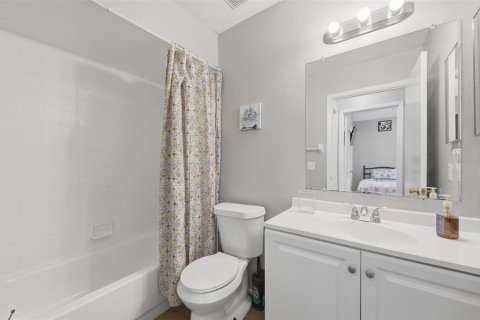 House in Orlando, Florida 3 bedrooms, 93.74 sq.m. № 2207330 - photo 16