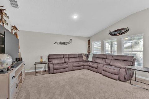 House in Lakeland, Florida 4 bedrooms, 172.24 sq.m. № 1544587 - photo 16