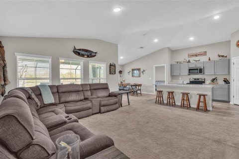 House in Lakeland, Florida 4 bedrooms, 172.24 sq.m. № 1544587 - photo 14