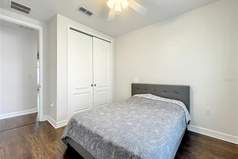 Adosado en venta en Orlando, Florida, 4 dormitorios, 189.52 m2 № 1825319 - foto 20