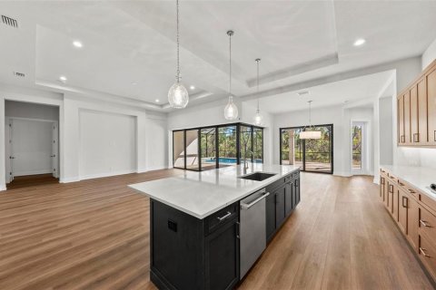 Casa en venta en Lakewood Ranch, Florida, 4 dormitorios, 285.49 m2 № 1541381 - foto 6