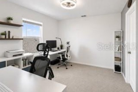 House in Kissimmee, Florida 5 bedrooms, 239.69 sq.m. № 2148489 - photo 28