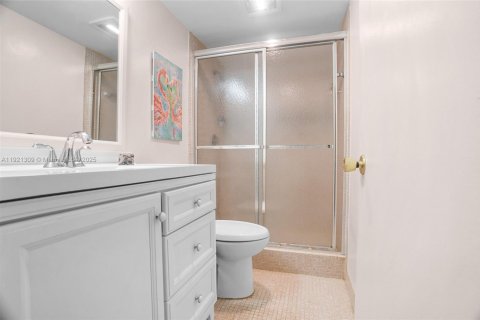 Купить кондоминиум в Бока-Ратон, Флорида 2 спальни, 120.77м2, № 1975403 - фото 4