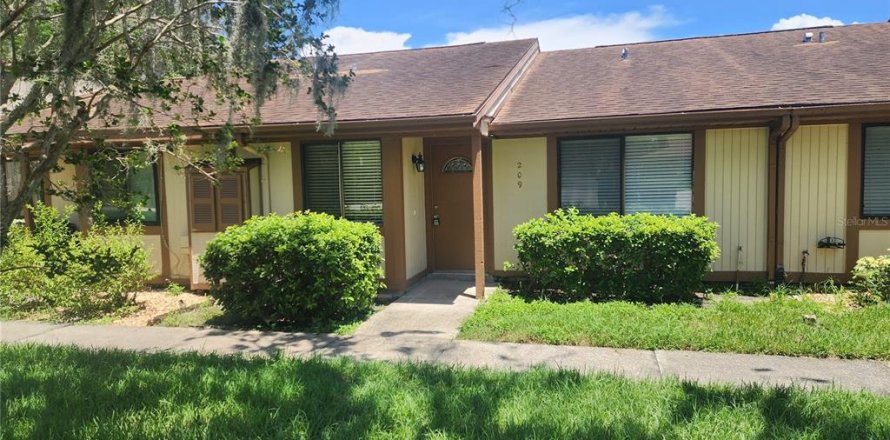 Casa en Oldsmar, Florida 2 dormitorios, 83.61 m2 № 1786180