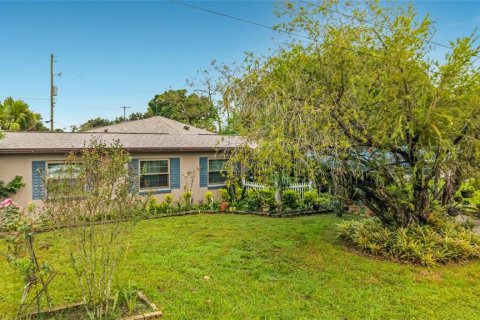 Villa ou maison à Orlando, Floride 4 chambres, 153.2 m2 № 2429259