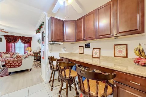 Villa ou maison à vendre à Orlando, Floride: 4 chambres, 153.2 m2 № 2429259 - photo 19
