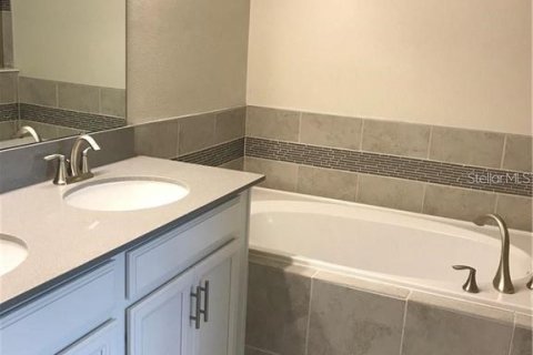 Touwnhouse à louer à Orlando, Floride: 4 chambres, 180.69 m2 № 2388362 - photo 17
