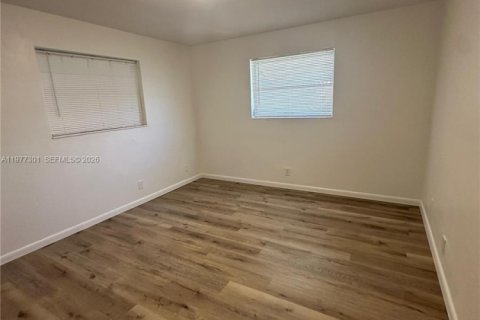 Condominio en venta en Hollywood, Florida, 2 dormitorios, 75.72 m2 № 2044067 - foto 10