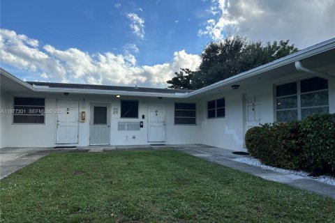 Condominio en venta en Hollywood, Florida, 2 dormitorios, 75.72 m2 № 2044067 - foto 15