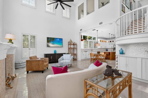 Villa ou maison à vendre à Indian River Shores, Floride: 4 chambres, 316.43 m2 № 2397972 - photo 19