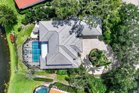 Villa ou maison à vendre à Indian River Shores, Floride: 4 chambres, 316.43 m2 № 2397972 - photo 2