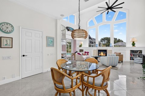 Villa ou maison à vendre à Indian River Shores, Floride: 4 chambres, 316.43 m2 № 2397972 - photo 25
