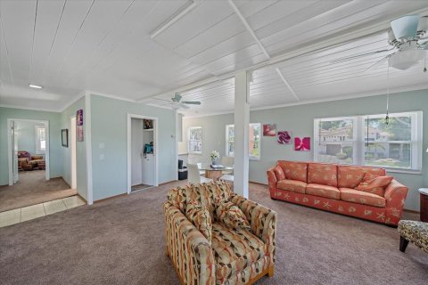 Commercial property in Sarasota, Florida 3 bedrooms, 206.43 sq.m. № 1869850 - photo 28