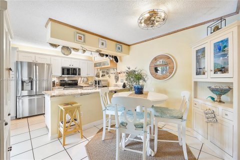 Townhouse in Davie, Florida 3 bedrooms, 153.66 sq.m. № 1735884 - photo 3