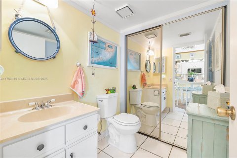 Townhouse in Davie, Florida 3 bedrooms, 153.66 sq.m. № 1735884 - photo 16