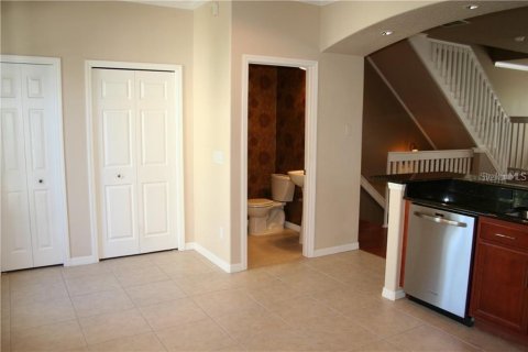 Adosado en alquiler en Orlando, Florida, 3 dormitorios, 183.39 m2 № 1831404 - foto 5