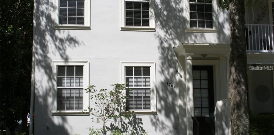 Adosado en Orlando, Florida 3 dormitorios, 183.39 m2 № 1831404