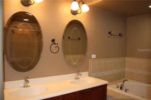 Adosado en alquiler en Orlando, Florida, 3 dormitorios, 183.39 m2 № 1831404 - foto 7