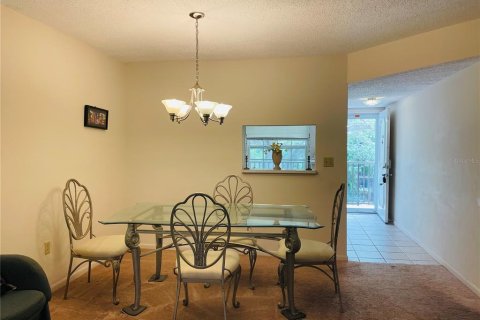Condo in Dunedin, Florida, 2 bedrooms  № 2207864 - photo 7