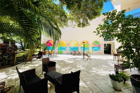 Condo in Dunedin, Florida, 2 bedrooms  № 2207864 - photo 21