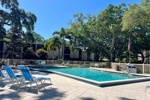 Condo in Dunedin, Florida, 2 bedrooms  № 2207864 - photo 22
