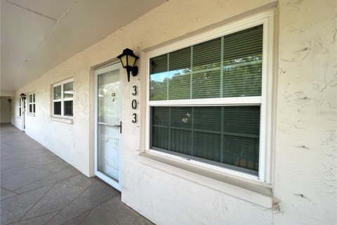 Condo in Dunedin, Florida, 2 bedrooms  № 2207864 - photo 3