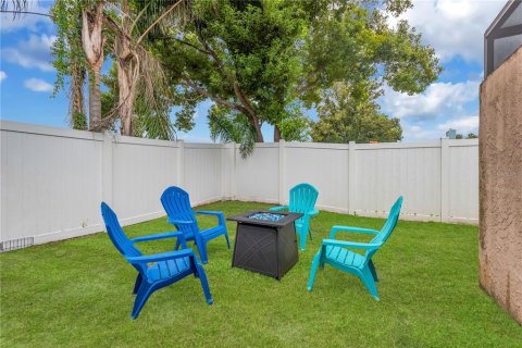 House in Valrico, Florida 4 bedrooms, 211.26 sq.m. № 2396421 - photo 20