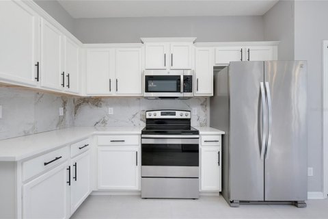 House in Lakewood Ranch, Florida 4 bedrooms, 186.92 sq.m. № 2421880 - photo 23