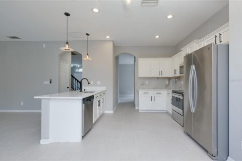 House in Lakewood Ranch, Florida 4 bedrooms, 186.92 sq.m. № 2421880 - photo 27