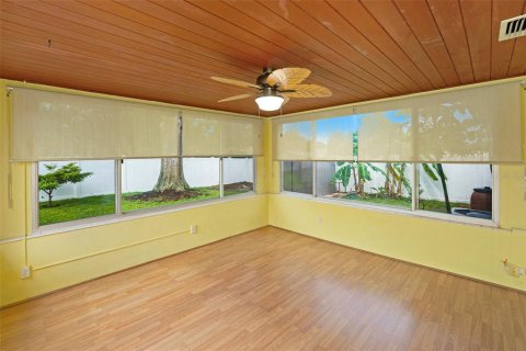Casa en venta en Saint Petersburg, Florida, 3 dormitorios, 113.9 m2 № 1844793 - foto 12