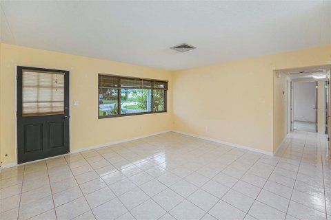 Casa en venta en Saint Petersburg, Florida, 3 dormitorios, 113.9 m2 № 1844793 - foto 7