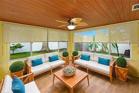 Casa en venta en Saint Petersburg, Florida, 3 dormitorios, 113.9 m2 № 1844793 - foto 13
