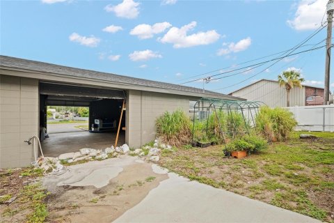Propiedad comercial en venta en Tarpon Springs, Florida, 222.97 m2 № 1835380 - foto 23