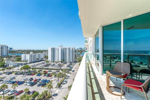 Condominio en venta en Fort Lauderdale, Florida, 3 dormitorios, 274.06 m2 № 1748375 - foto 16