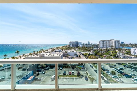 Condominio en venta en Fort Lauderdale, Florida, 3 dormitorios, 274.06 m2 № 1748375 - foto 17