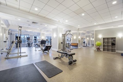 Copropriété à louer à Bal Harbour, Floride: 2 chambres, 128.95 m2 № 1707723 - photo 18